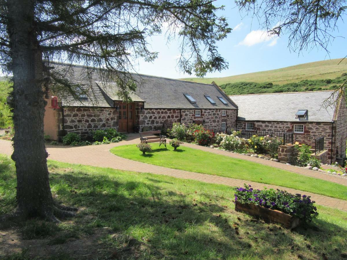 Pennan Mill Of Nethermill Holidays מראה חיצוני תמונה