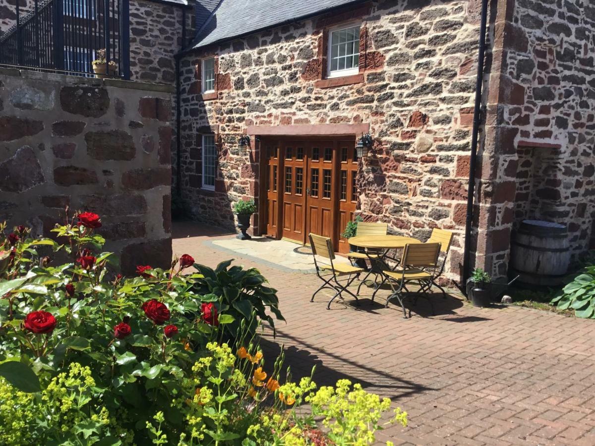 Pennan Mill Of Nethermill Holidays מראה חיצוני תמונה